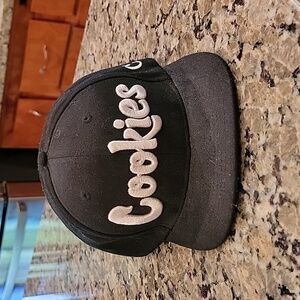 Cookies Black/White Snapback